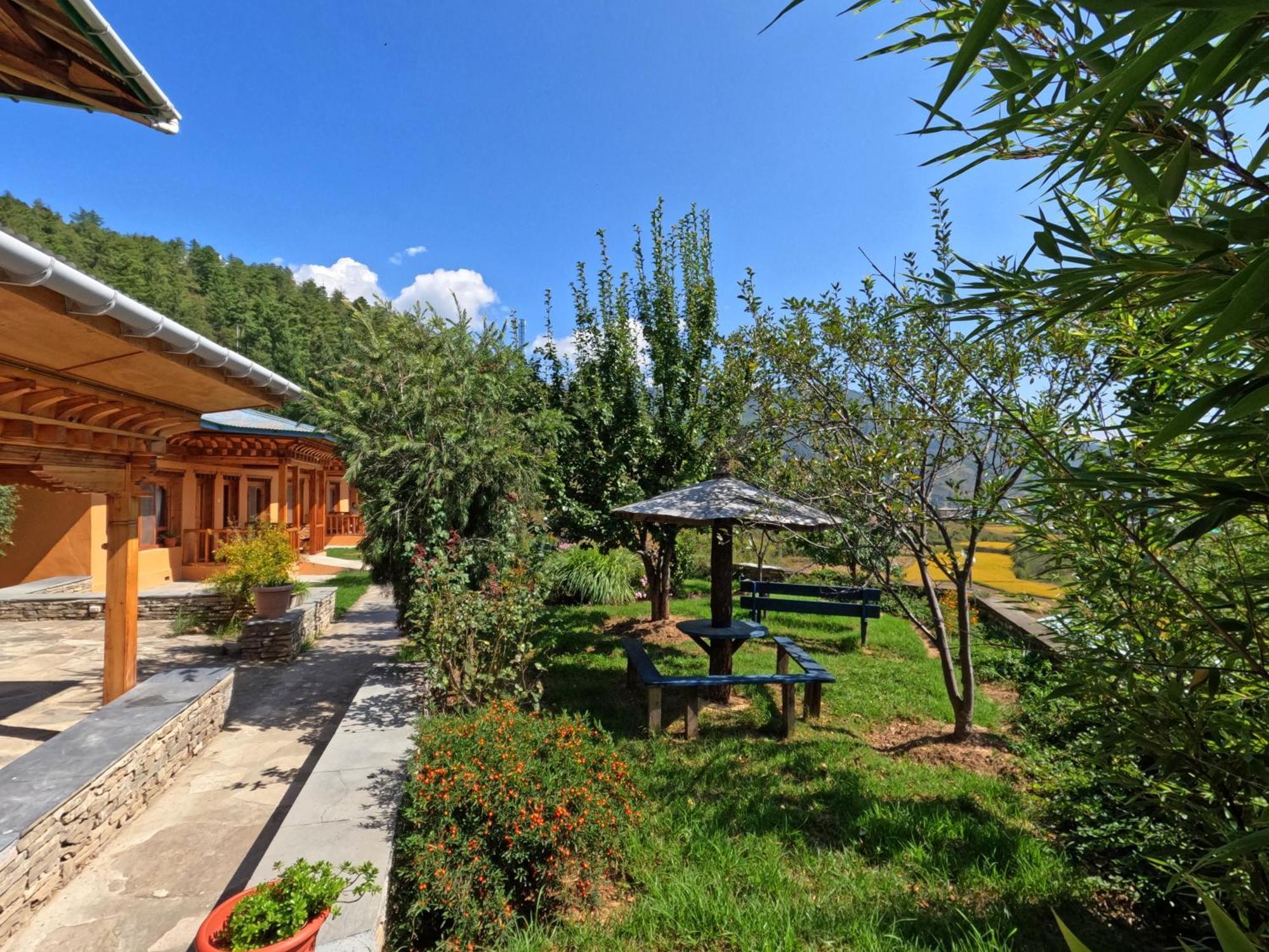 Rema Resort Paro Buitenkant foto