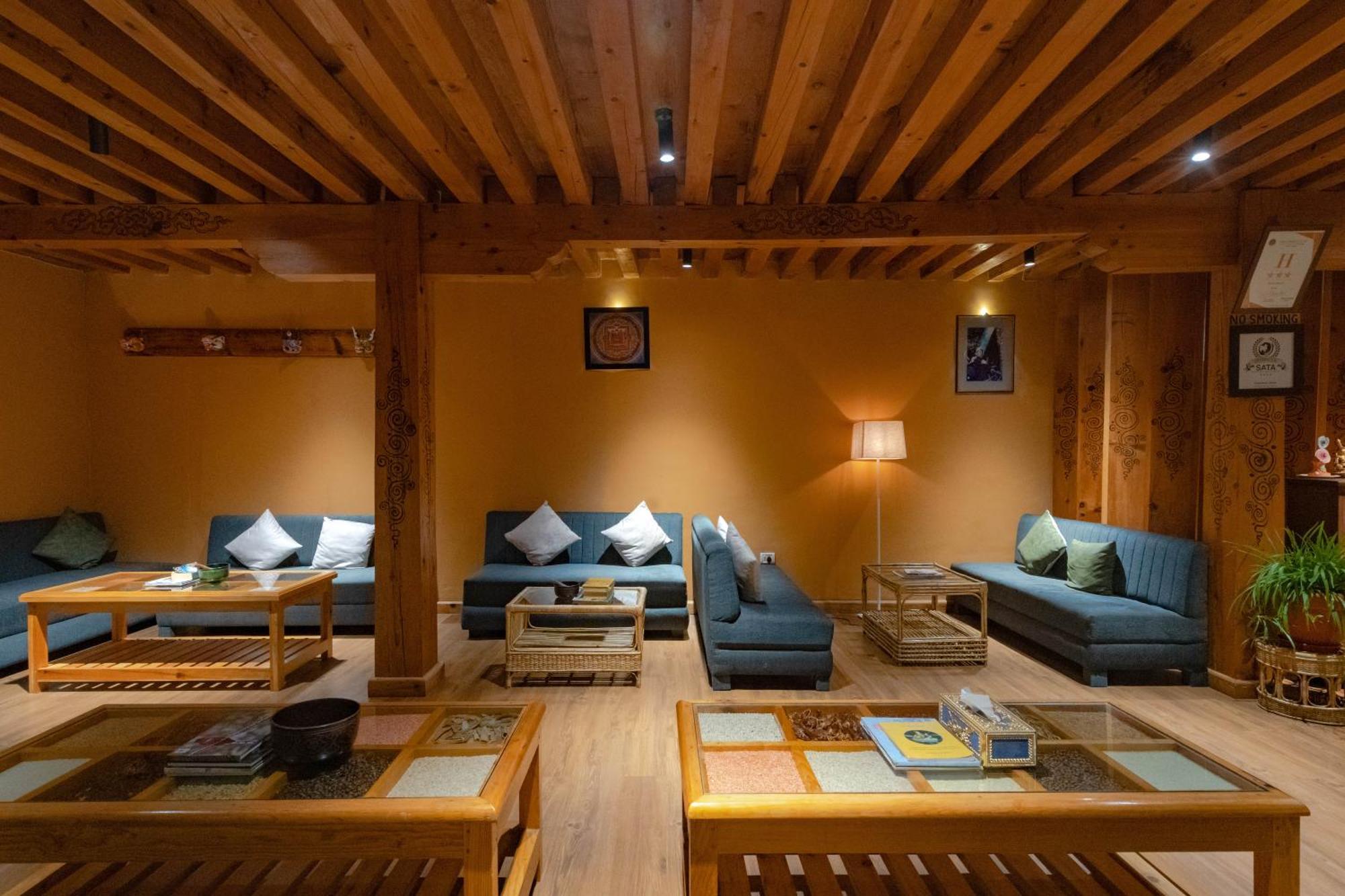 Rema Resort Paro Buitenkant foto
